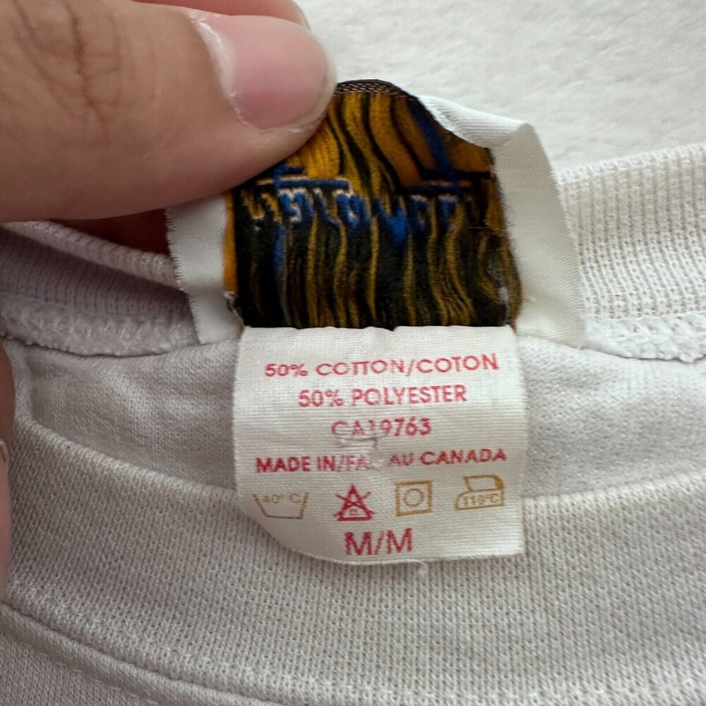 Vintage Hard Rock Cafe Sweatshirt Mens M White Montreal Canada Pullover 80s - Picture 3 of 12